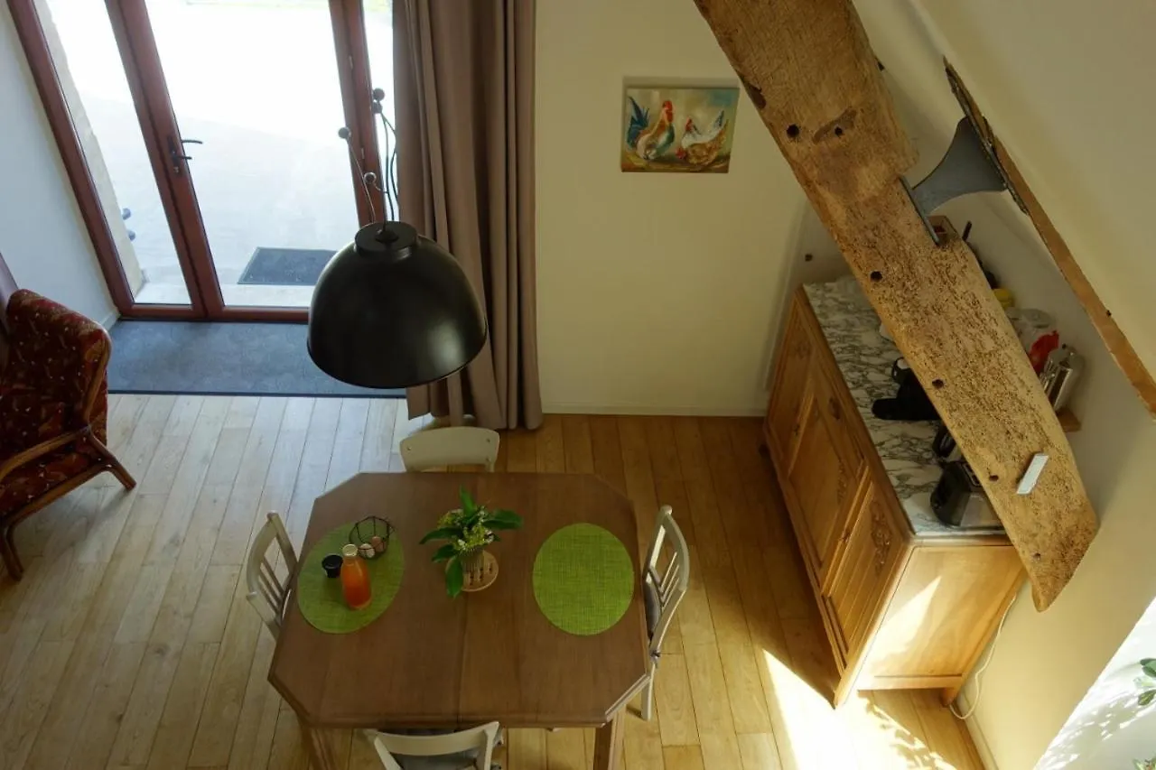 Holiday home Le Nourhoet Havre De Paix A L'Oree De Broceliande Campeneac