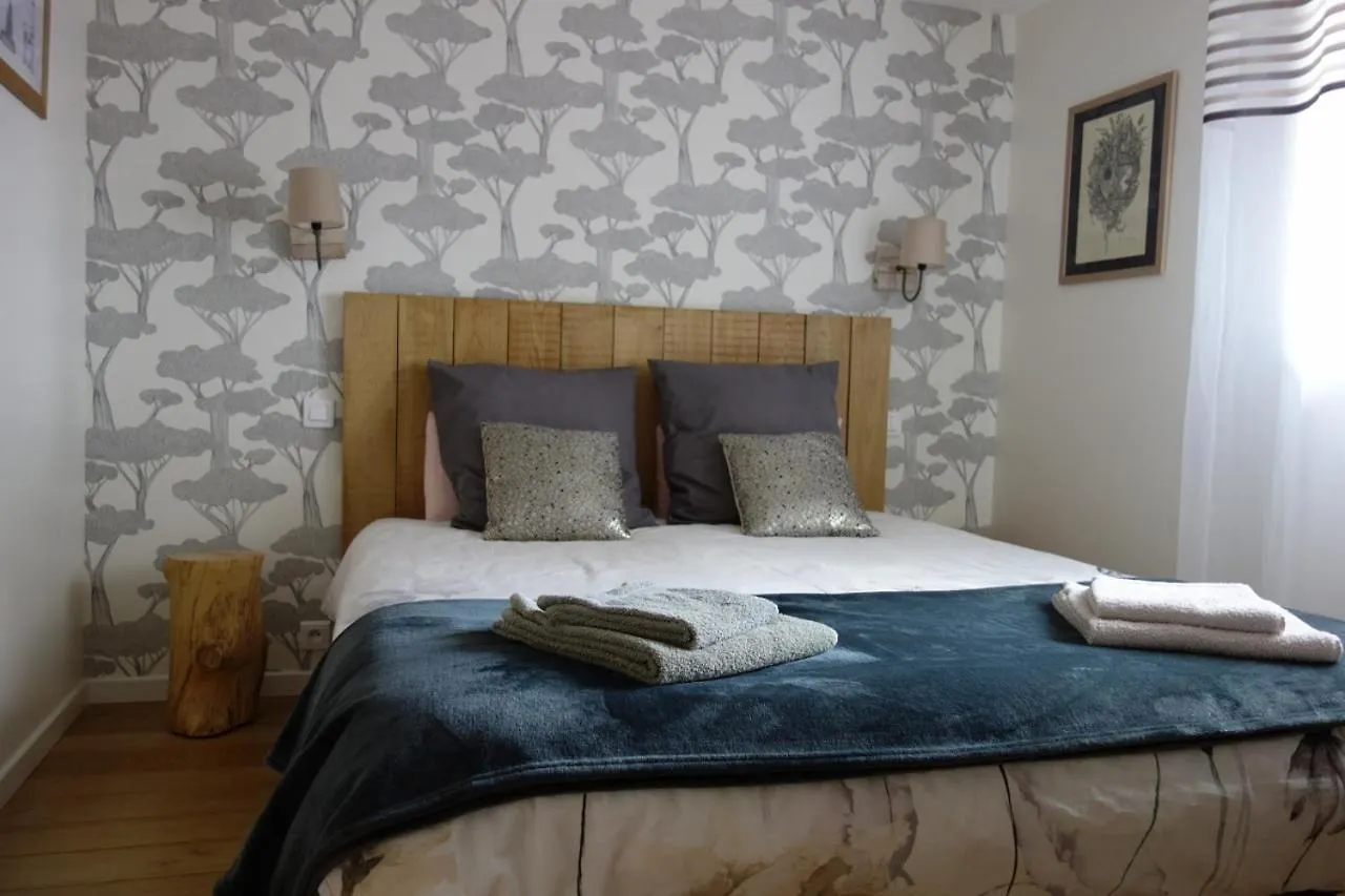 Holiday home Le Nourhoet Havre De Paix A L'Oree De Broceliande Campeneac